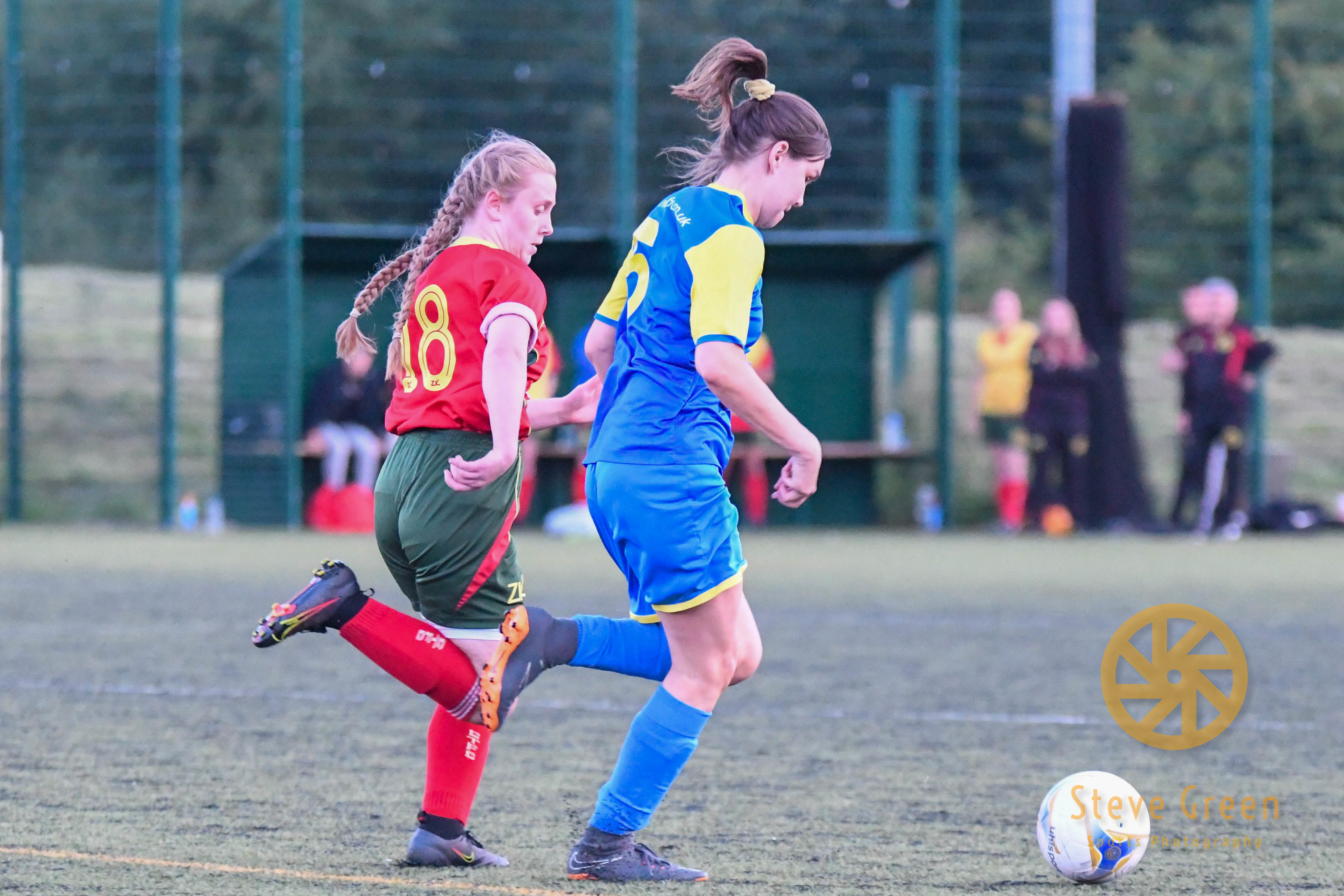 Photos from Royal Wootton Bassett Town Ladies 1-1 draw with Carterton Town (Credit: Steve Green)