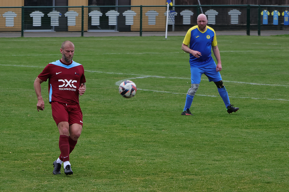 Royal Wootton Bassett Town Over 35s v RAF FA Veterans 