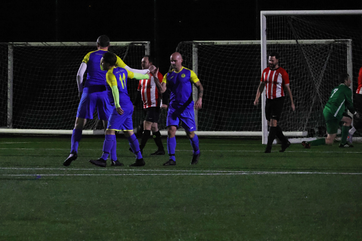 Royal Wootton Bassett Town Veterans v Swindon Rovers 