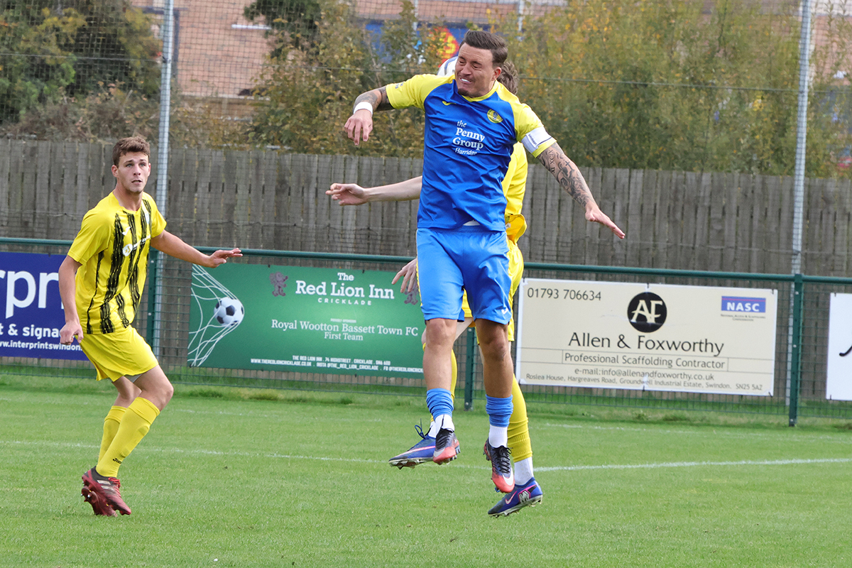 Royal Wootton Bassett Town v Hallen 