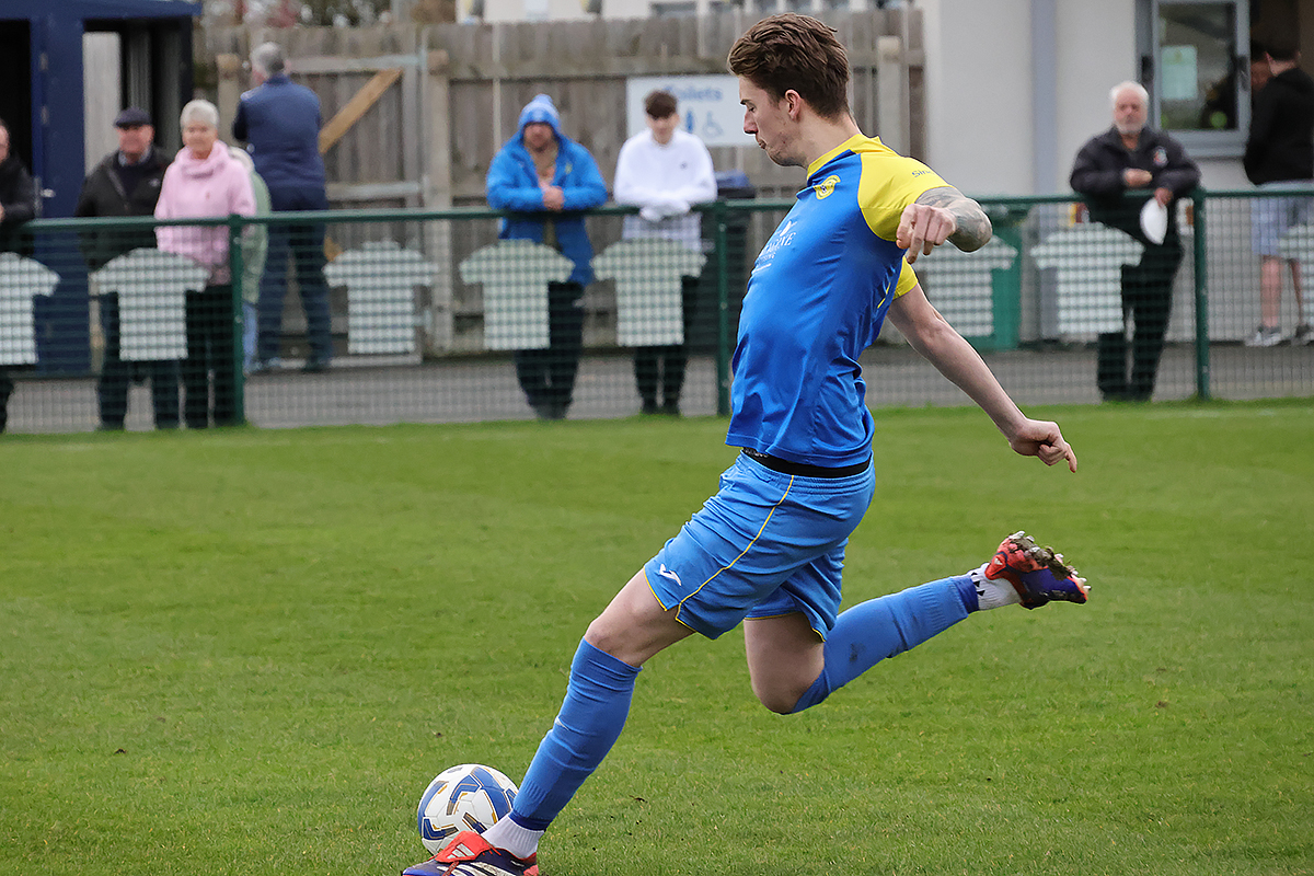 RWBT v Cinderford Town - Home 