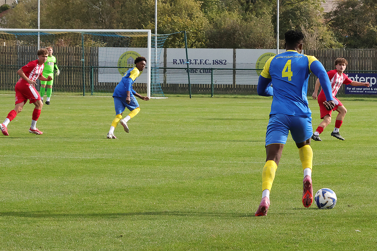 10-10-26 RWBT Dev v Devizes Town Res 