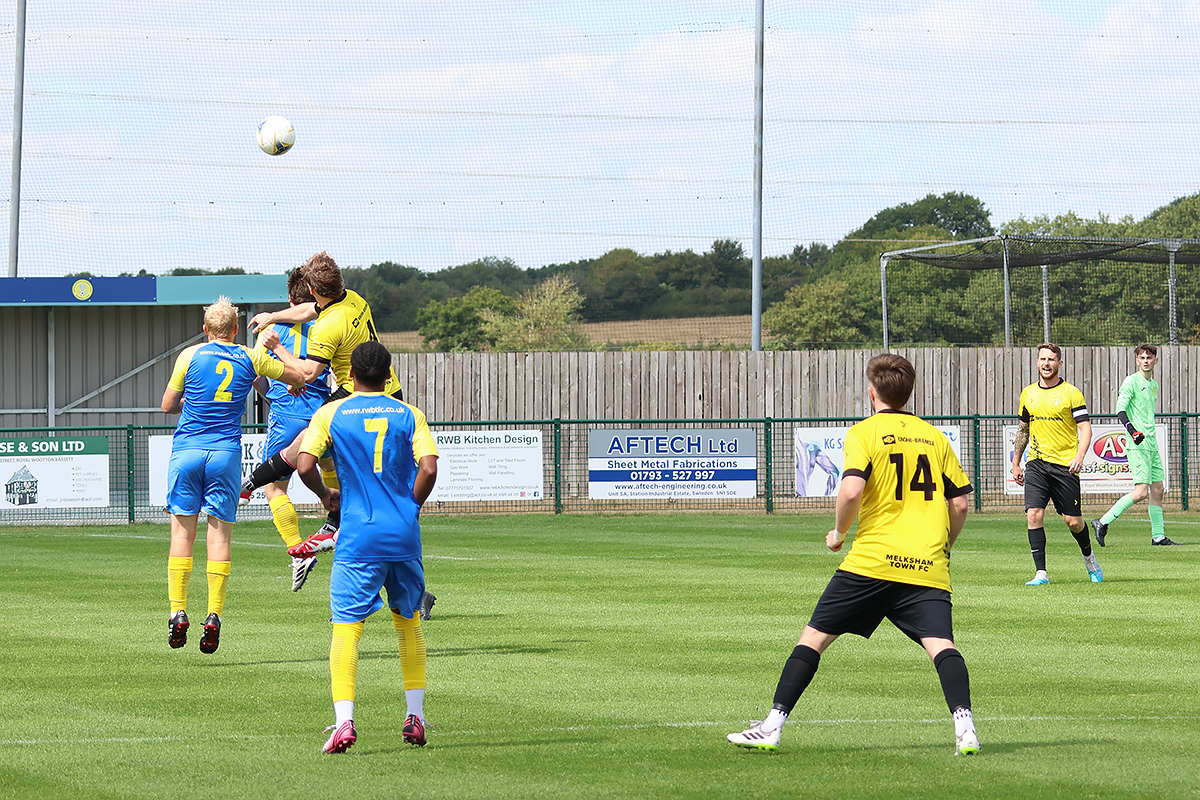 Royal Wootton Bassett Town Development v Melksham Town Reserves 