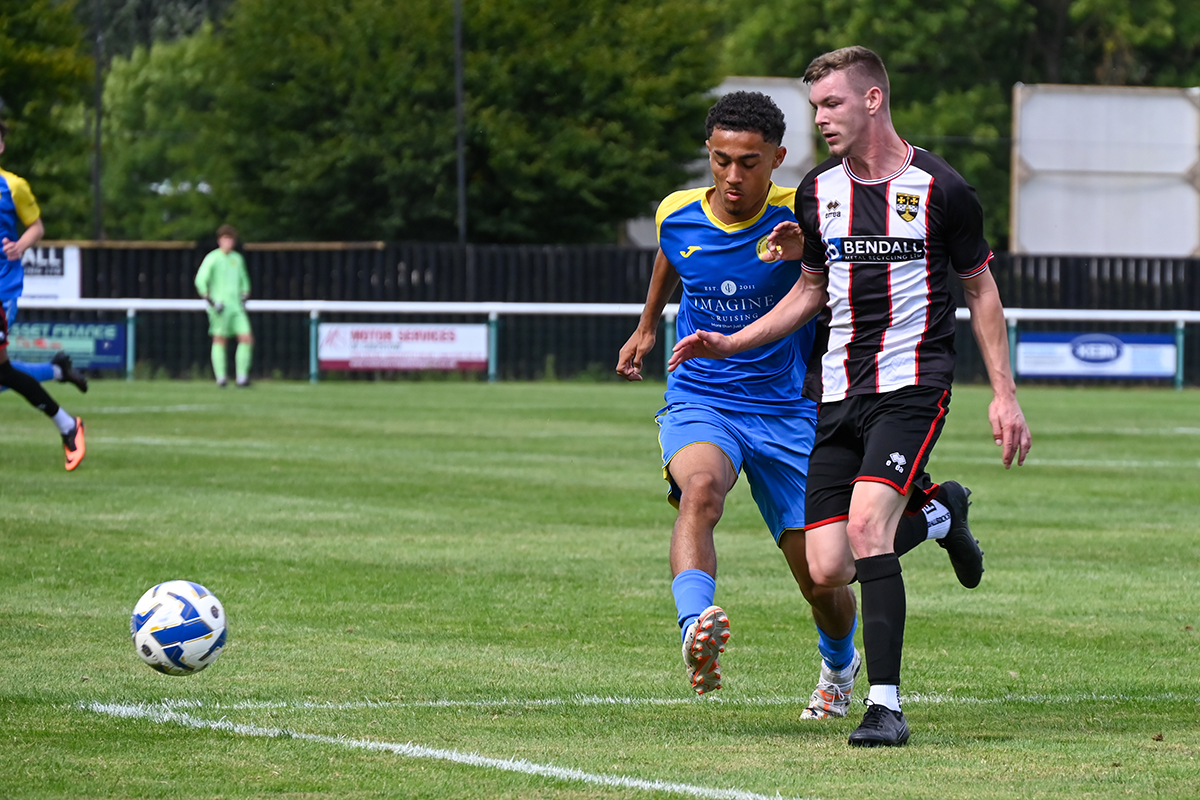 Lydney Town v Royal Wootton Bassett Town (Emirates FA Cup) 