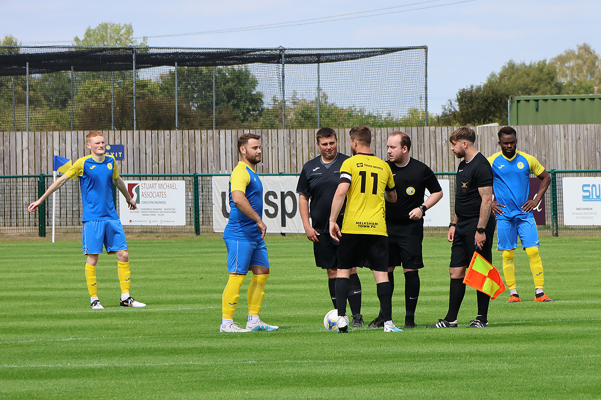 Royal Wootton Bassett Town Development v Melksham Town Reserves 