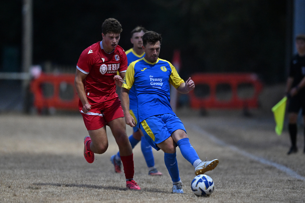 Fairford Town v Royal Wootton Bassett Town Credit: Howard Roe (AHPIX).