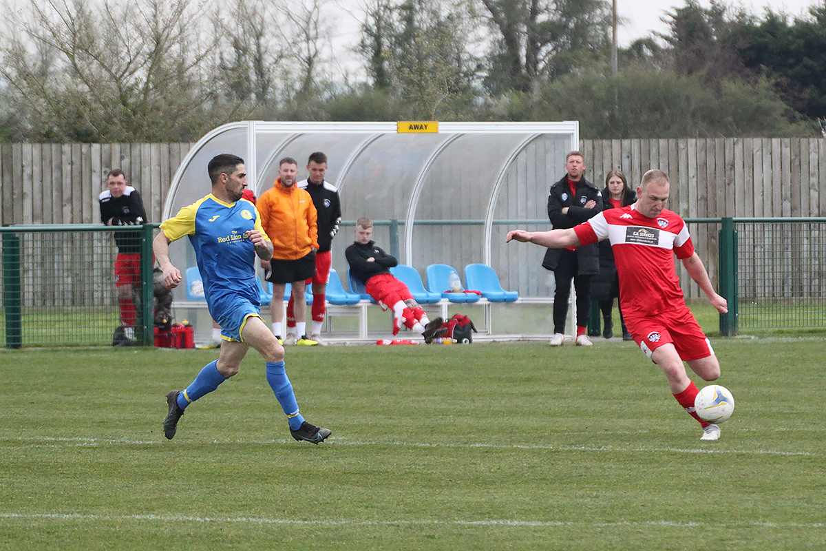 Royal Wootton Bassett Town Development v Devizes Town 