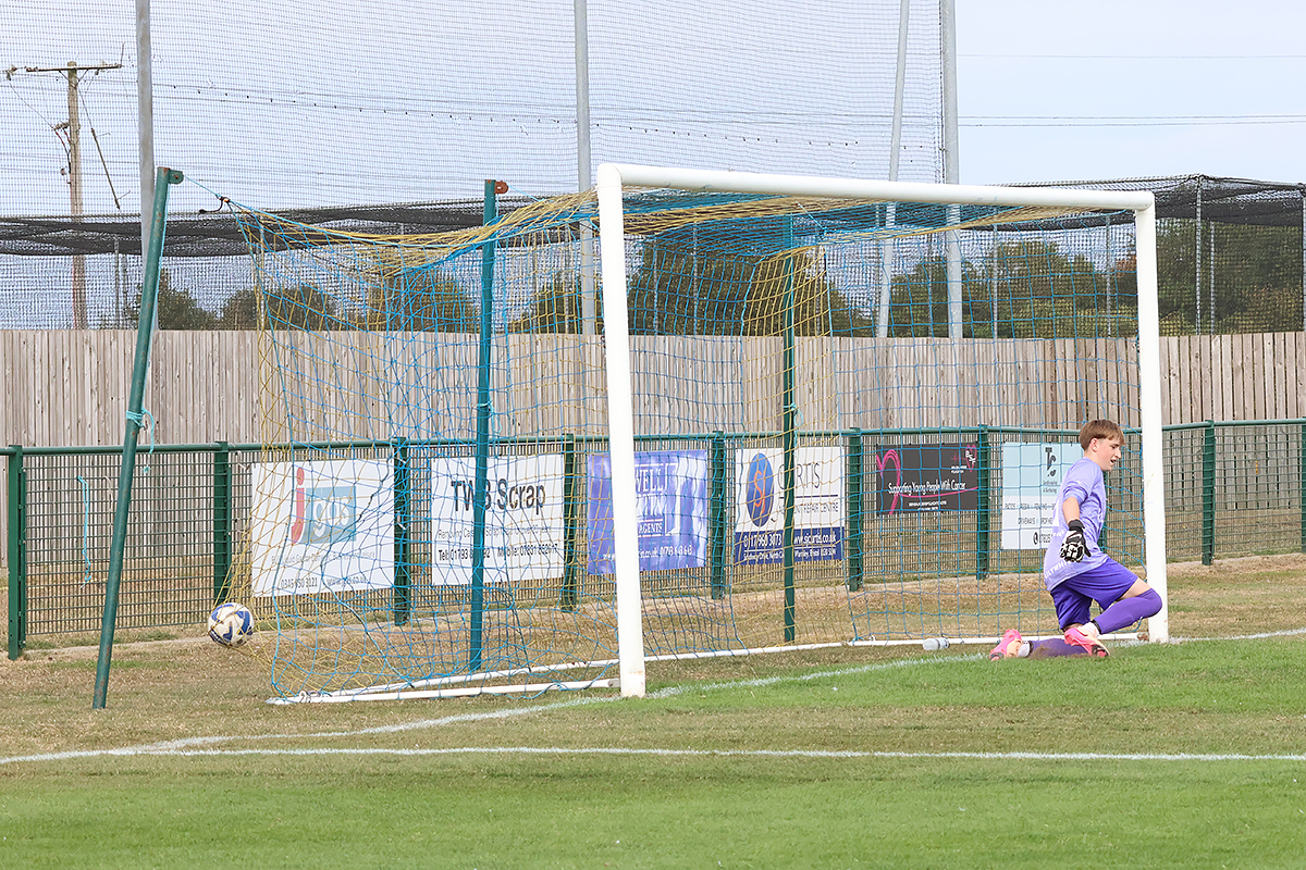 Royal Wootton Bassett Town Development v Calne Town Reserves 