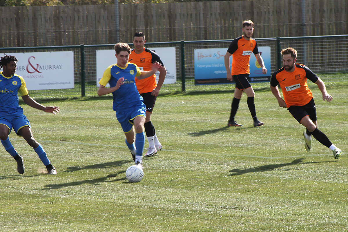 Royal Wootton Bassett Town Development v Stratton Juniors 