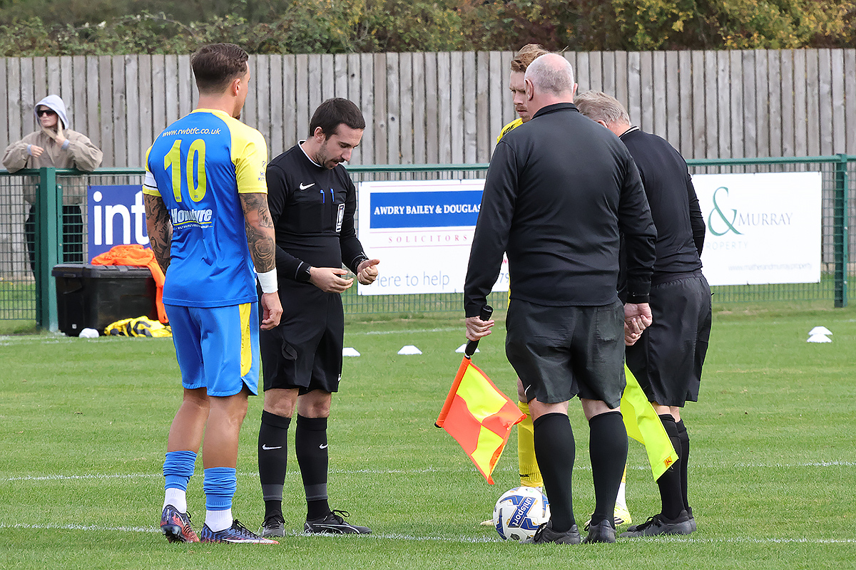 Royal Wootton Bassett Town v Hallen 