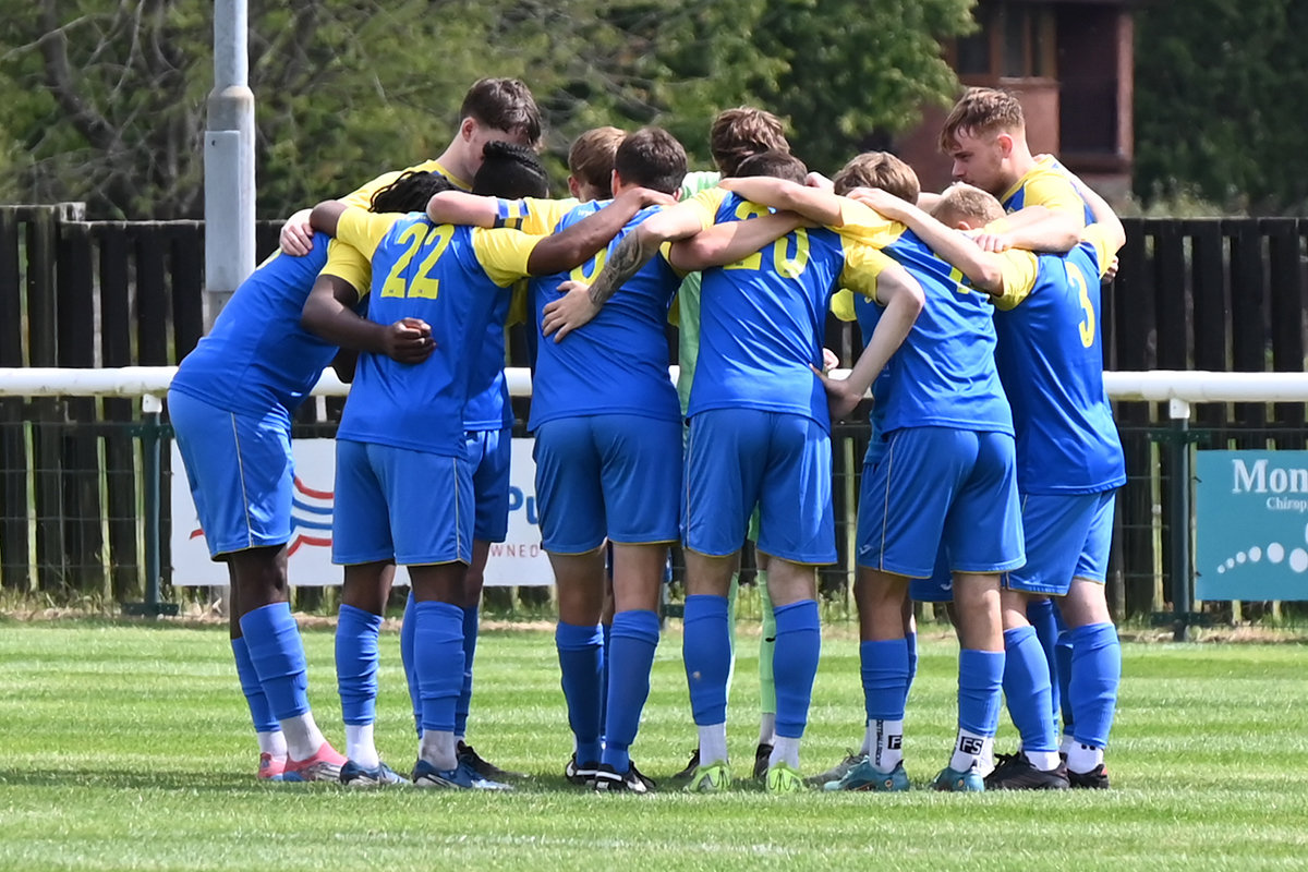 Lydney Town v Royal Wootton Bassett Town (Emirates FA Cup) 