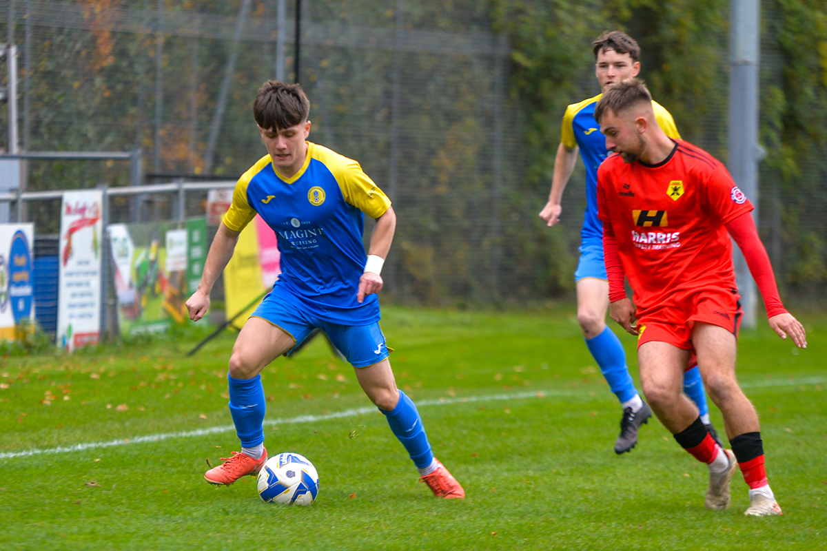 Worcester Raiders v Royal Wootton Bassett Town 