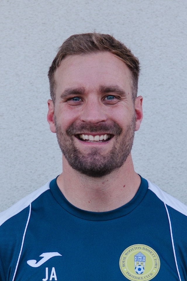Jonny Aitkenhead Headshot