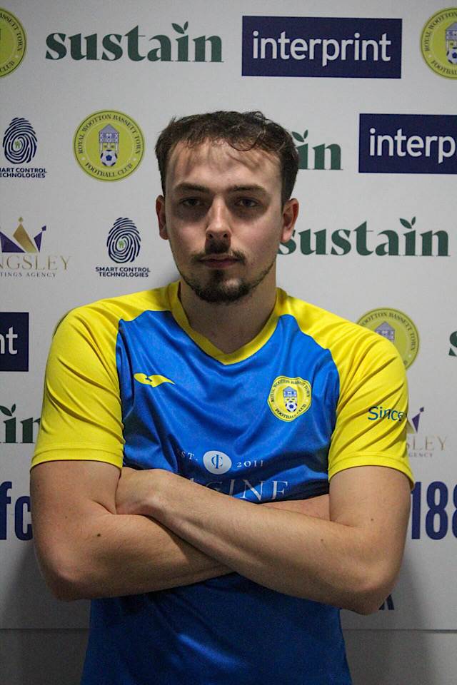 Lewis Thorne Headshot