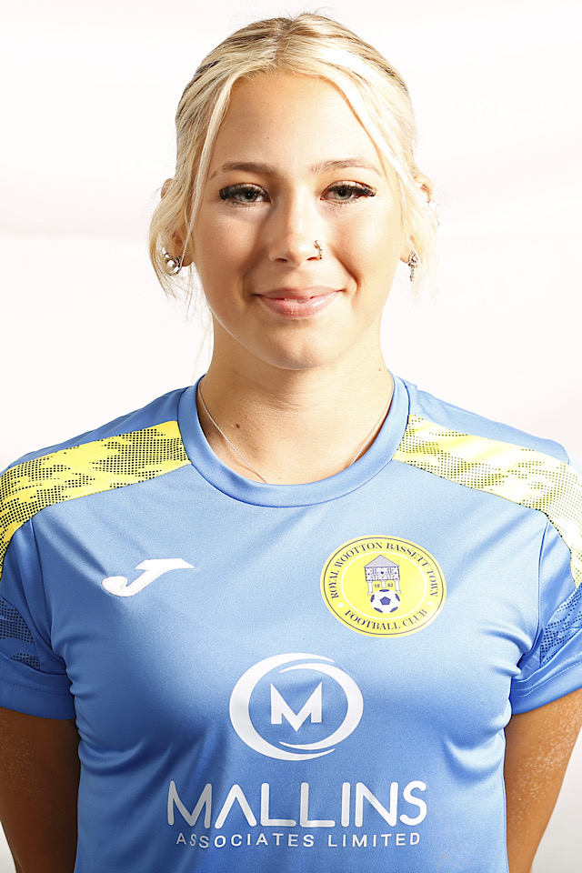 Yazmin Hyams Headshot