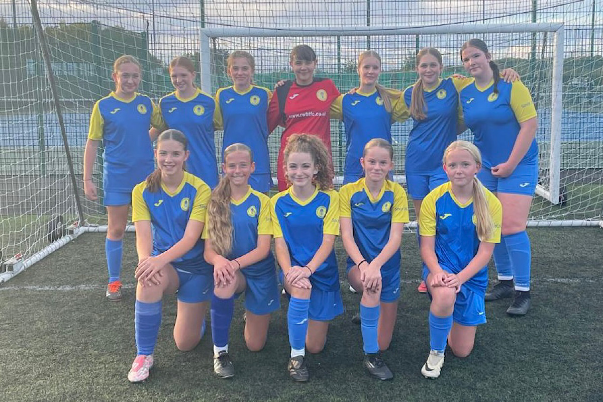 Under 14 Girls Team Photo
