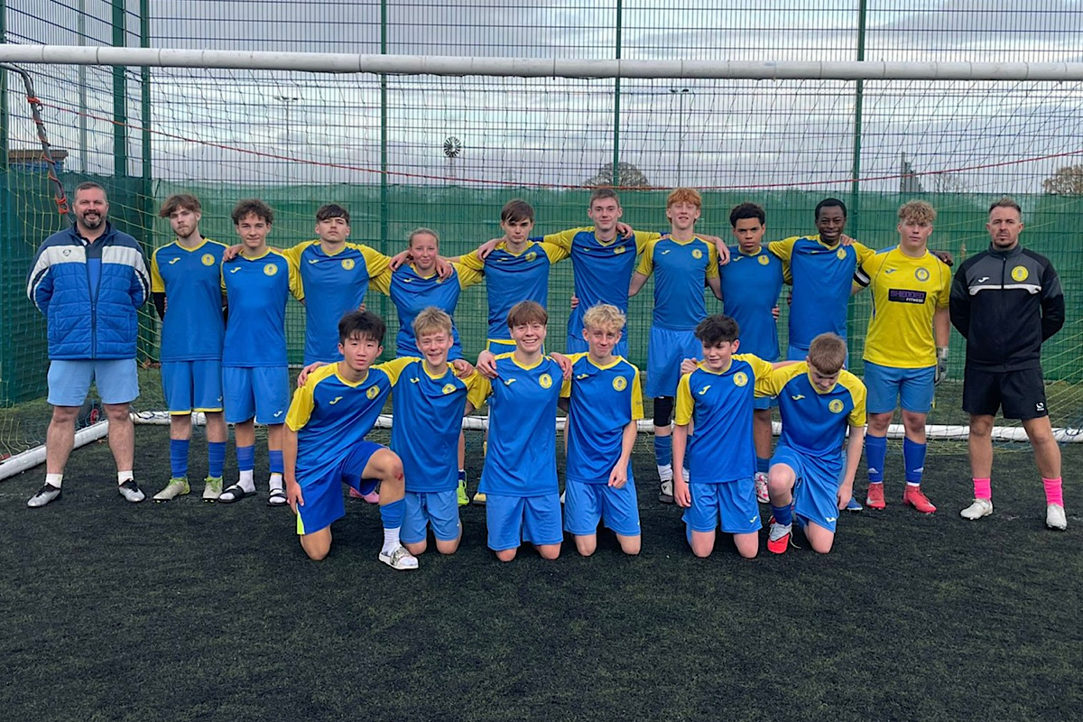 Under 16 Yellow Team Photo