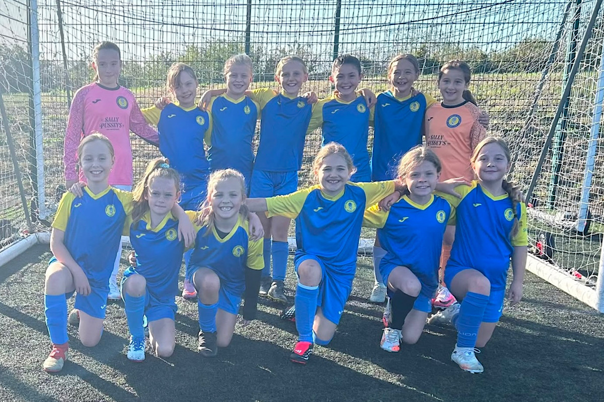 Under 10 Girls Team Photo
