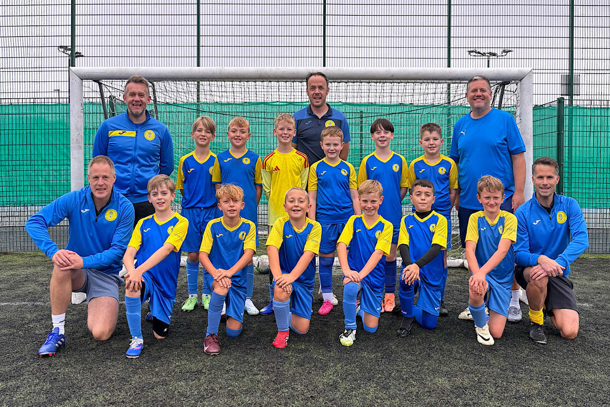 Under 10 Yellow Team Photo