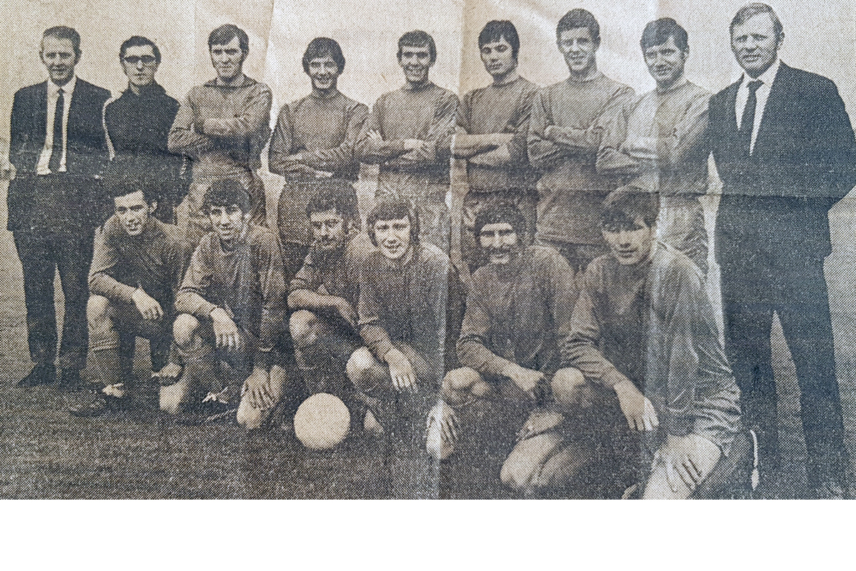 Men's First Team 1970/1971 Team Photo